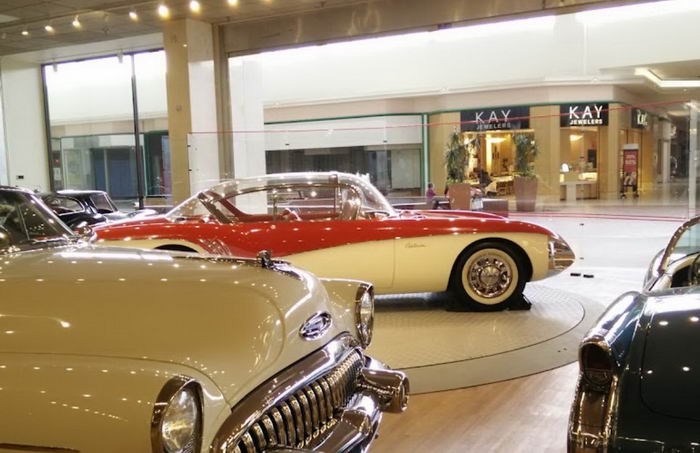 Courtland Center (Eastland Mall) - Photo From Mall Website (newer photo)